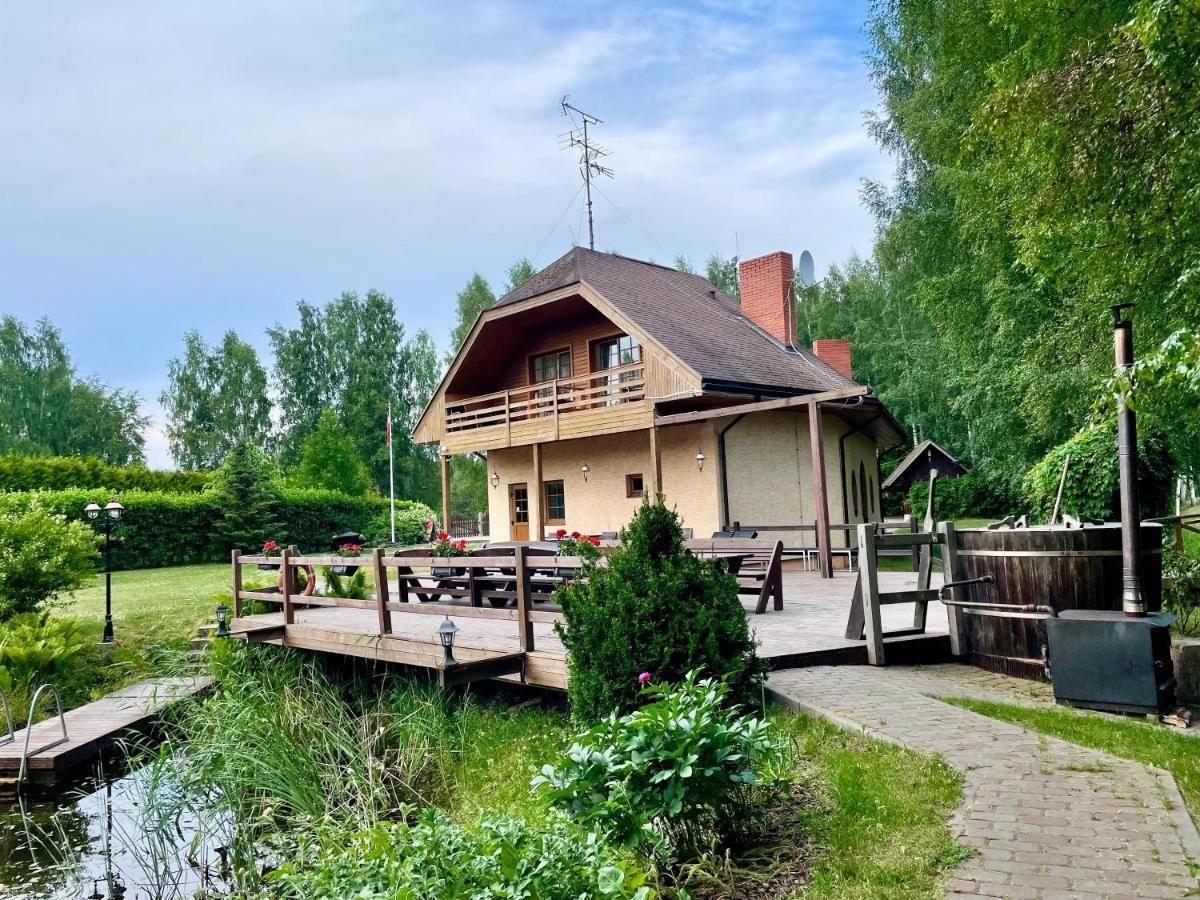 Hotel Piejuras Nams Ķesterciems Exteriér fotografie
