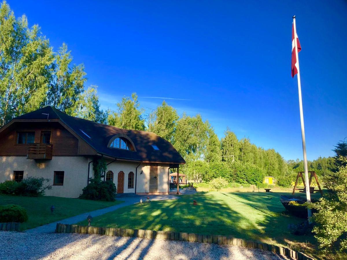 Hotel Piejuras Nams Ķesterciems Exteriér fotografie